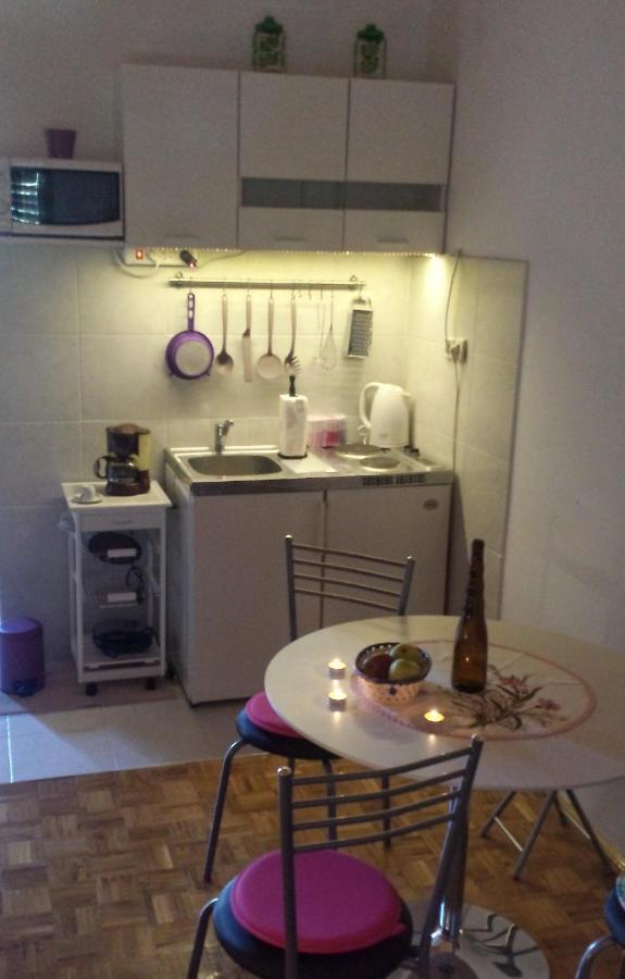 Apartments With A Parking Space Ugljan - 15613 Εξωτερικό φωτογραφία